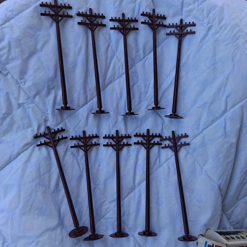 Lionel O and O27 Gauge Telephone Poles 10 Piece Set 6-2181 Vintage Railroad